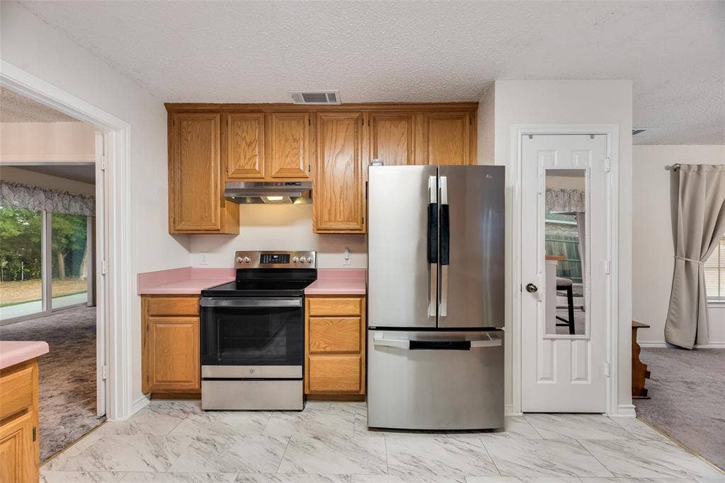 5120 Cliff Haven Drive, Dallas, TX 75236 5120 Cliff Haven Drive, Dallas, TX 75236