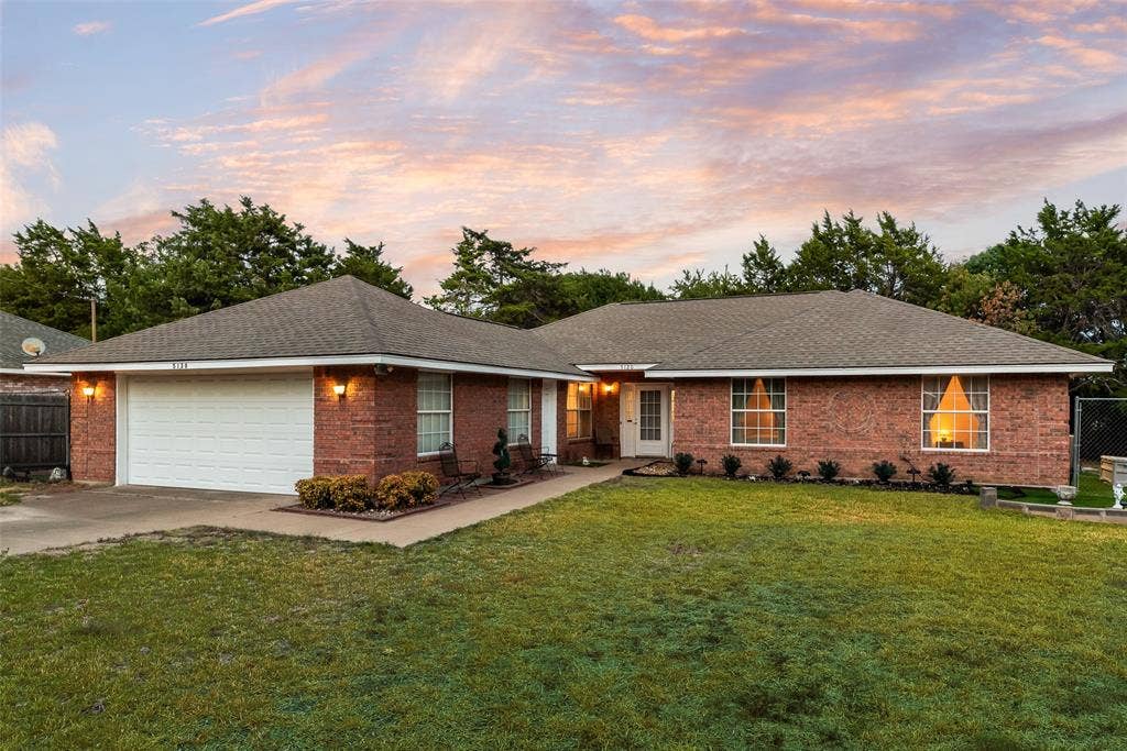 5120 Cliff Haven Drive, Dallas, TX 75236 5120 Cliff Haven Drive, Dallas, TX 75236