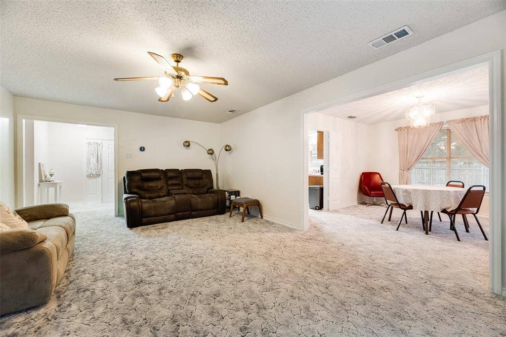 5120 Cliff Haven Drive, Dallas, TX 75236 5120 Cliff Haven Drive, Dallas, TX 75236