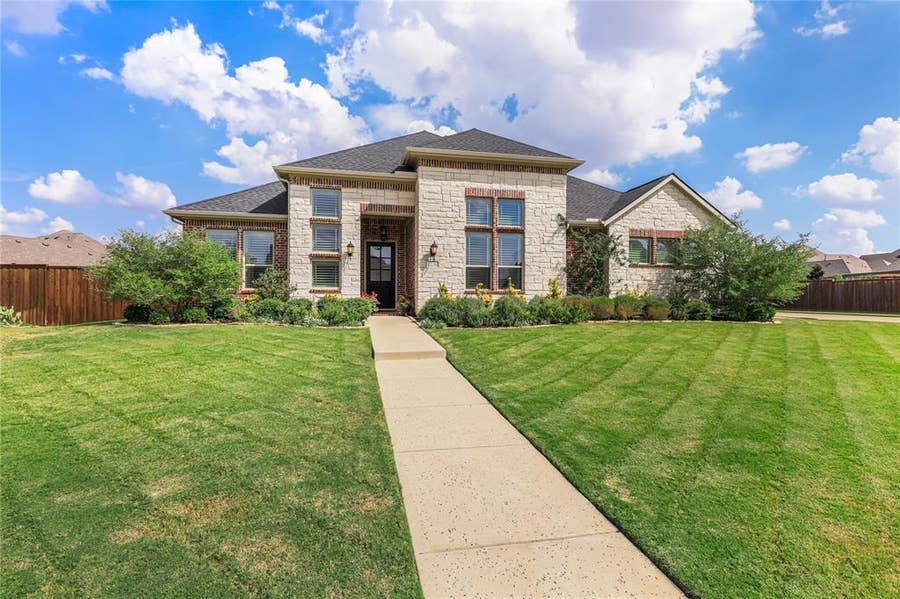 Property photo for 1230 Vista Run Drive, Prosper, TX