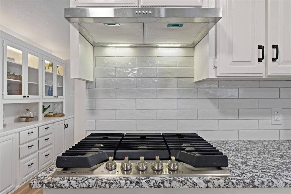 125 E Dawn Drive, Waco, TX 76706 125 E Dawn Drive, Waco, TX 76706