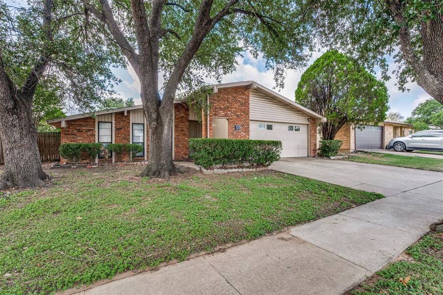 Property photo for 1617 Whittenburg Drive, Fort Worth, TX