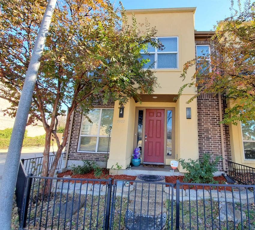 Property photo for 5402 Bexar Street, Dallas, TX