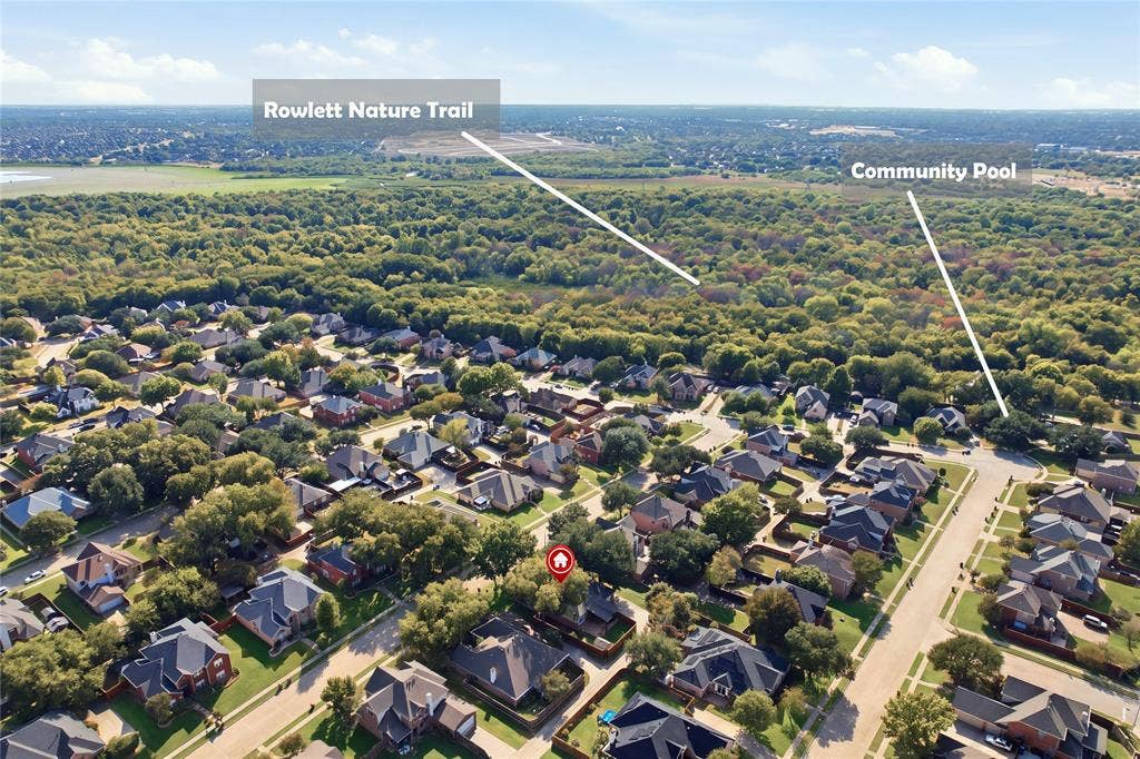 1905 Greenhill Drive, Rowlett, TX 75088