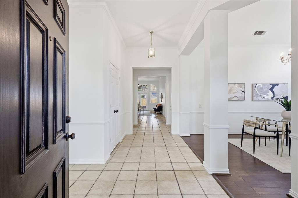 1905 Greenhill Drive, Rowlett, TX 75088