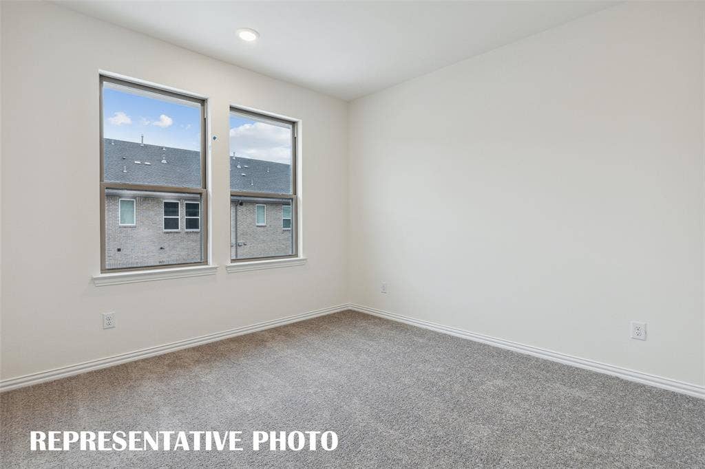 4733 Lunker Street, McKinney, TX 75071 You'll find a nicely sized secondary bedroom in our Boyd floor plan. REPRESENTATIVE PHOTO