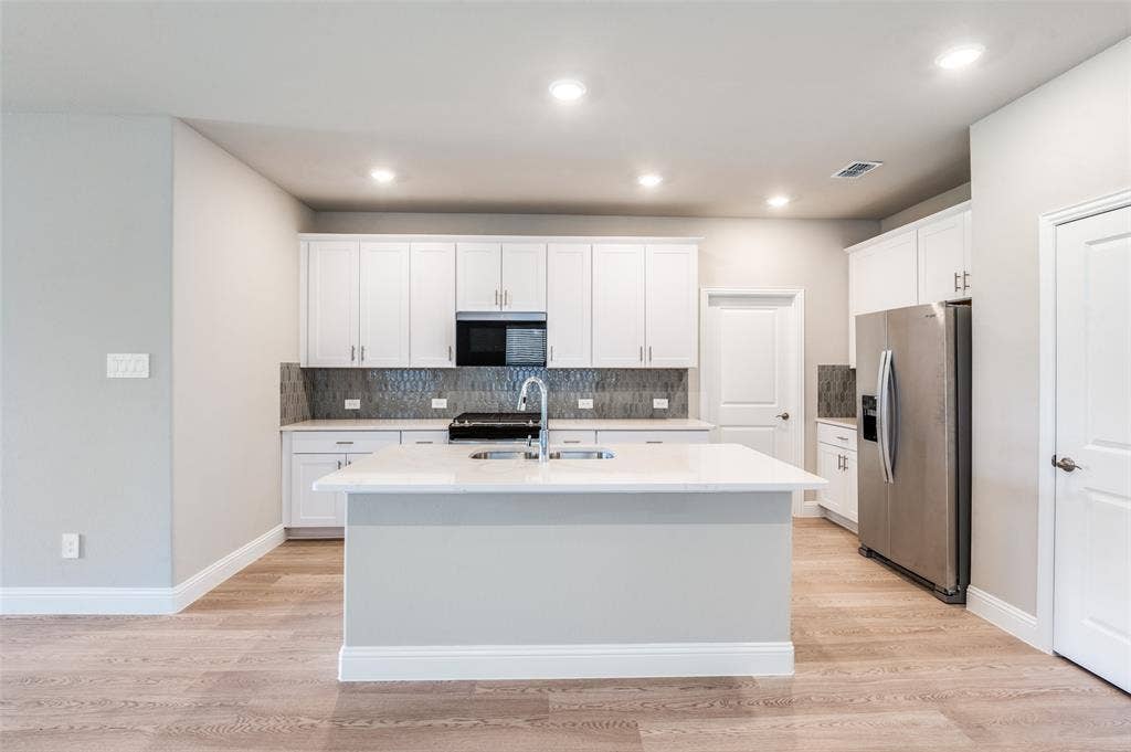 602 Ezra Lane, McKinney, TX 75069 602 Ezra Lane, McKinney, TX 75069