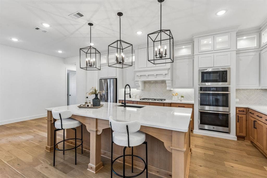 2226 Randas Way, Rockwall, TX 75087 2226 Randas Way, Rockwall, TX 75087