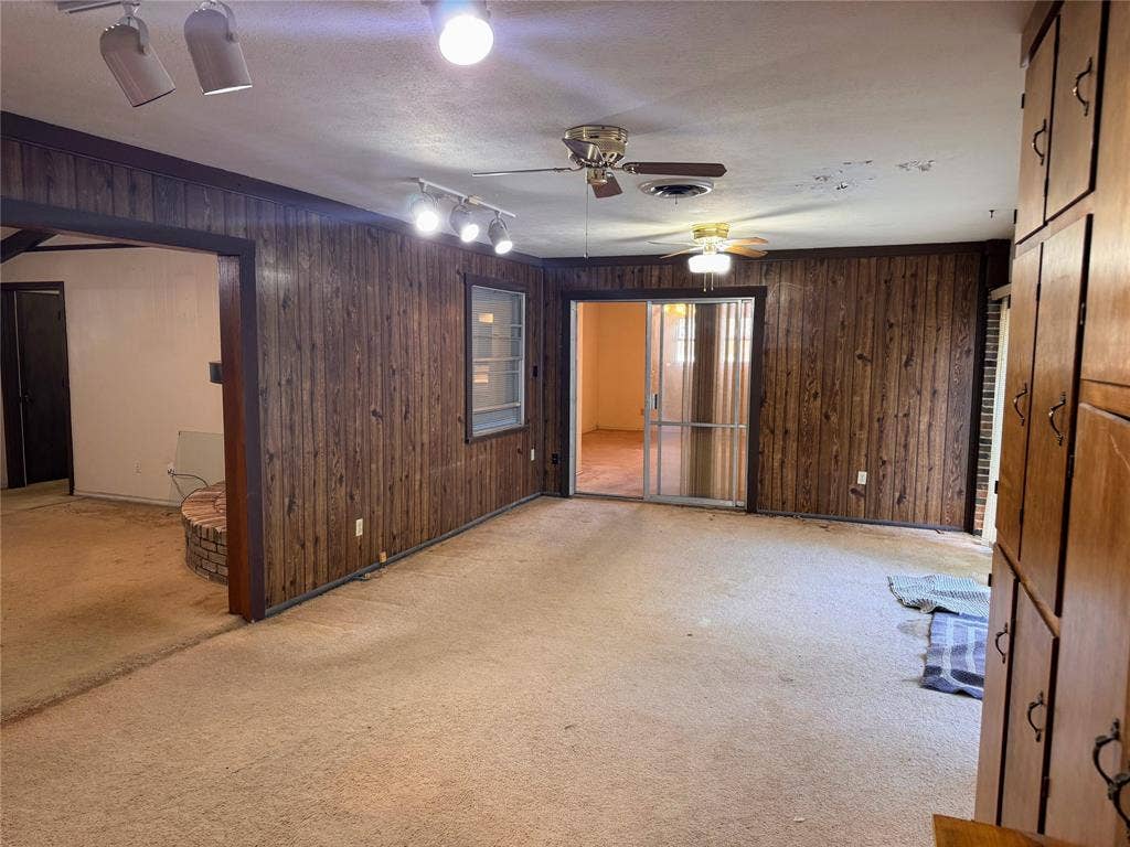 18 Walnut Creek Place, Richardson, TX 75080 18 Walnut Creek Place, Richardson, TX 75080