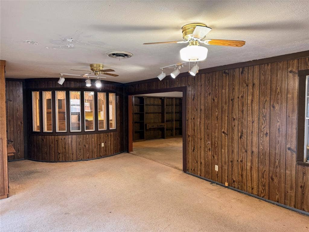 18 Walnut Creek Place, Richardson, TX 75080 18 Walnut Creek Place, Richardson, TX 75080