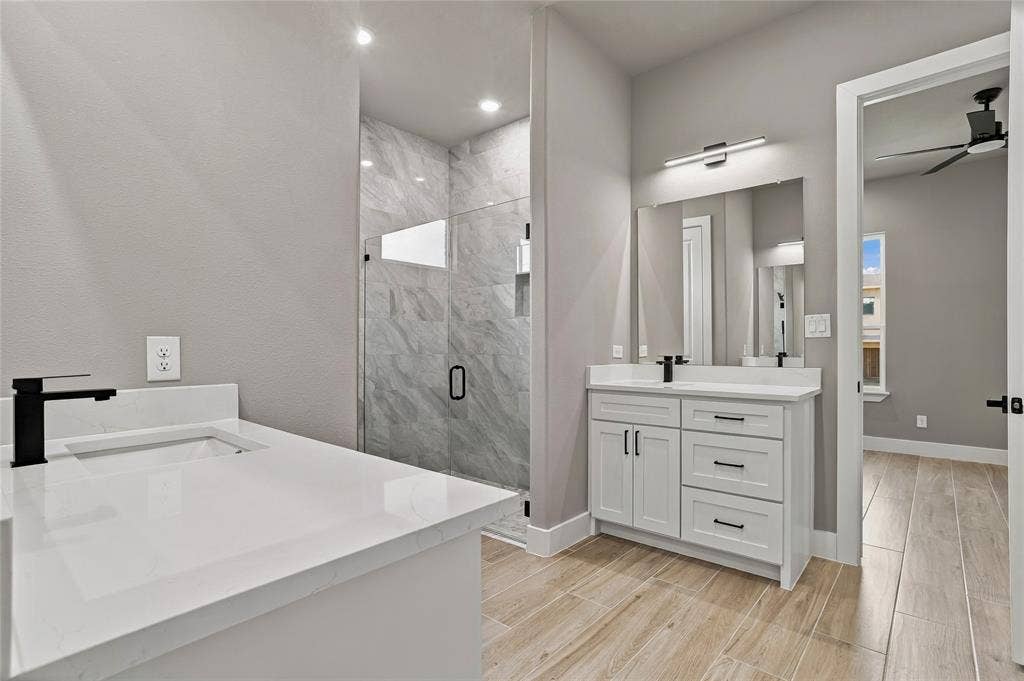 5825 Grey Wolf Court, Fort Worth, TX 76140 5825 Grey Wolf Court, Fort Worth, TX 76140
