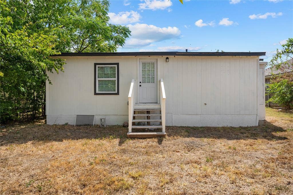 2123 Burnett Avenue, Waco, TX 76706 2123 Burnett Avenue, Waco, TX 76706
