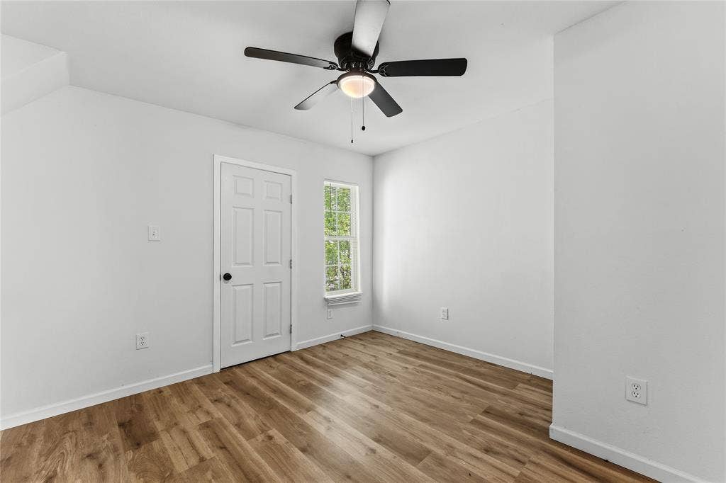 2123 Burnett Avenue, Waco, TX 76706 2123 Burnett Avenue, Waco, TX 76706
