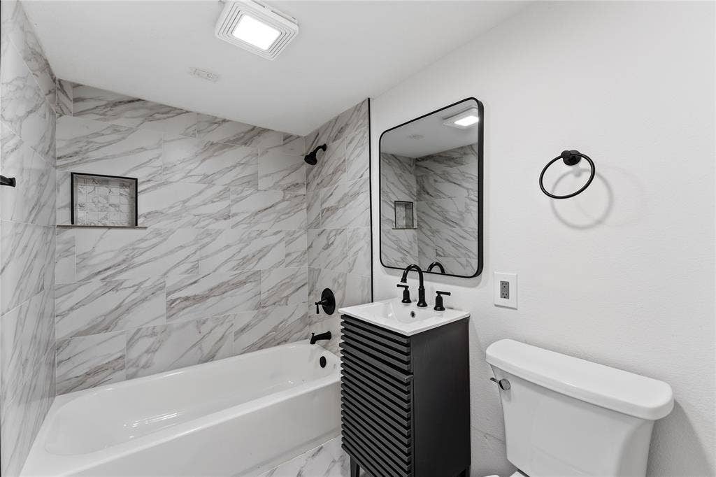 2123 Burnett Avenue, Waco, TX 76706 2123 Burnett Avenue, Waco, TX 76706