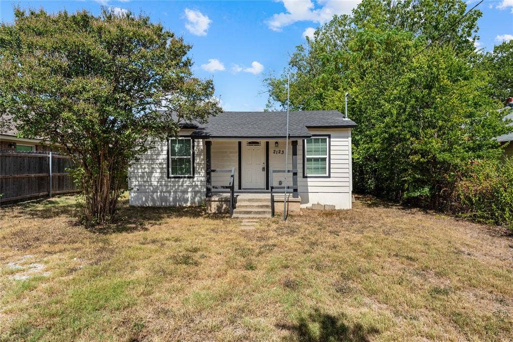 2123 Burnett Avenue, Waco, TX 76706 2123 Burnett Avenue, Waco, TX 76706