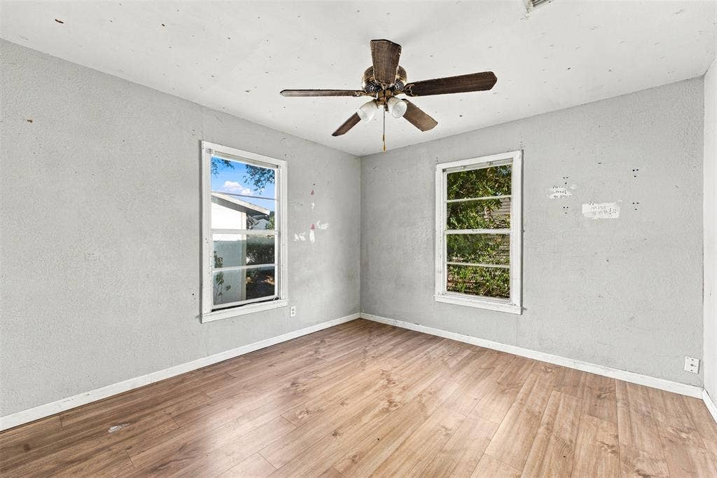 814 S Pierce Street, McGregor, TX 76657 814 S Pierce Street, McGregor, TX 76657