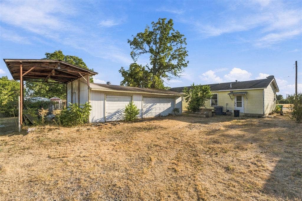 814 S Pierce Street, McGregor, TX 76657 814 S Pierce Street, McGregor, TX 76657