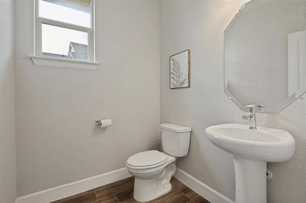 641 Grove Park Lane, Midlothian, TX 76065