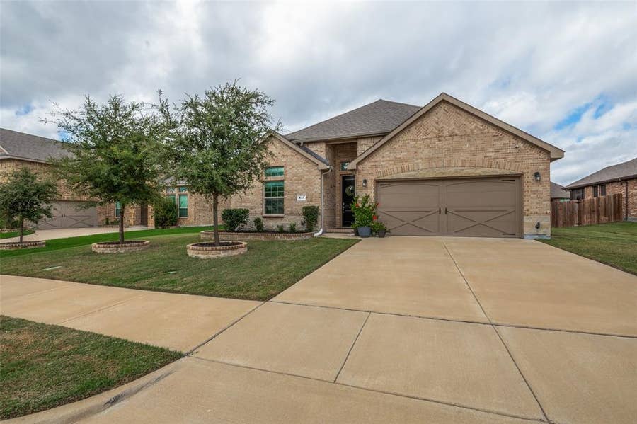 Property photo for 641 Grove Park Lane, Midlothian, TX