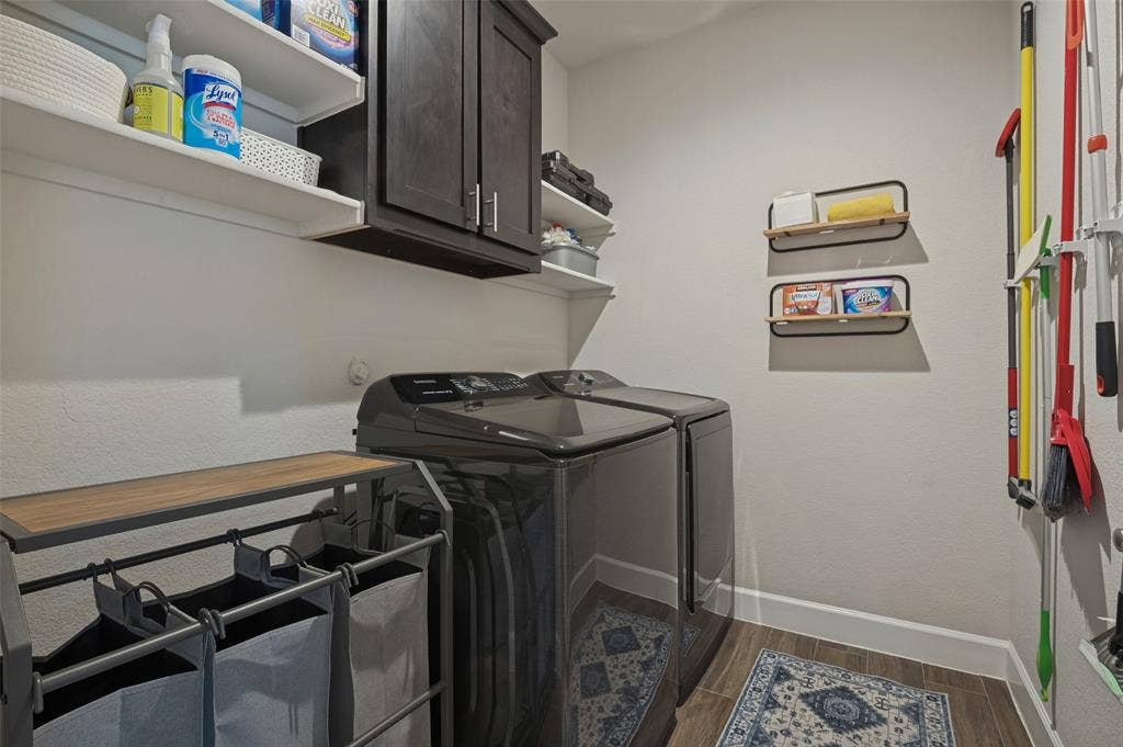 641 Grove Park Lane, Midlothian, TX 76065