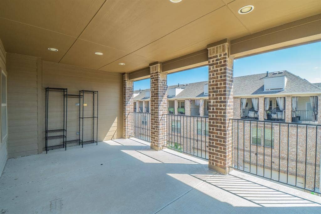 4110 Shavano Drive, Frisco, TX 75034 4110 Shavano Drive, Frisco, TX 75034