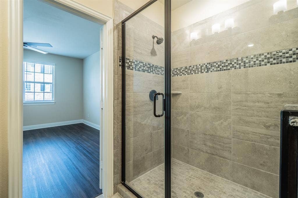 4110 Shavano Drive, Frisco, TX 75034 4110 Shavano Drive, Frisco, TX 75034