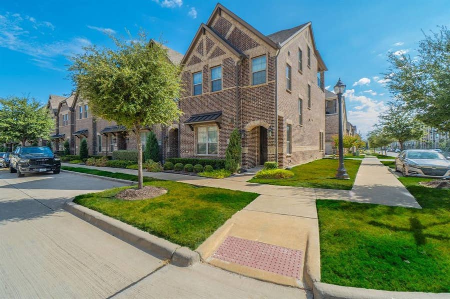 Property photo for 4110 Shavano Drive, Frisco, TX