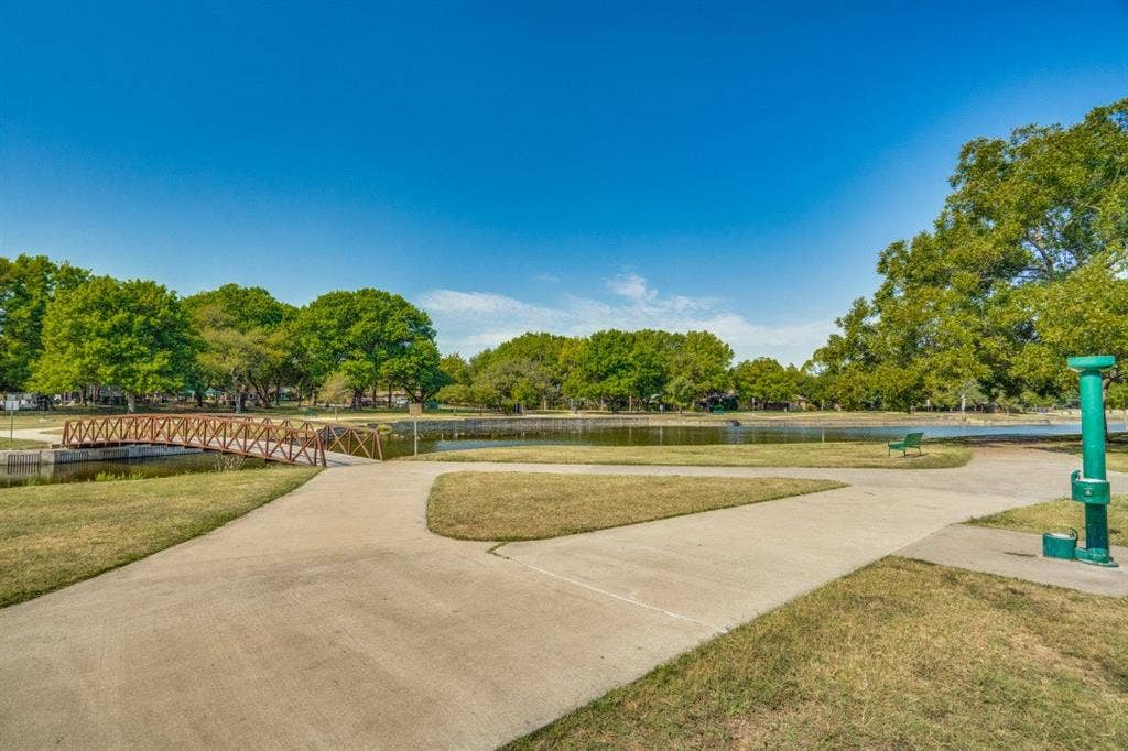 1412 Sequoia Drive, Plano, TX 75023 1412 Sequoia Drive, Plano, TX 75023