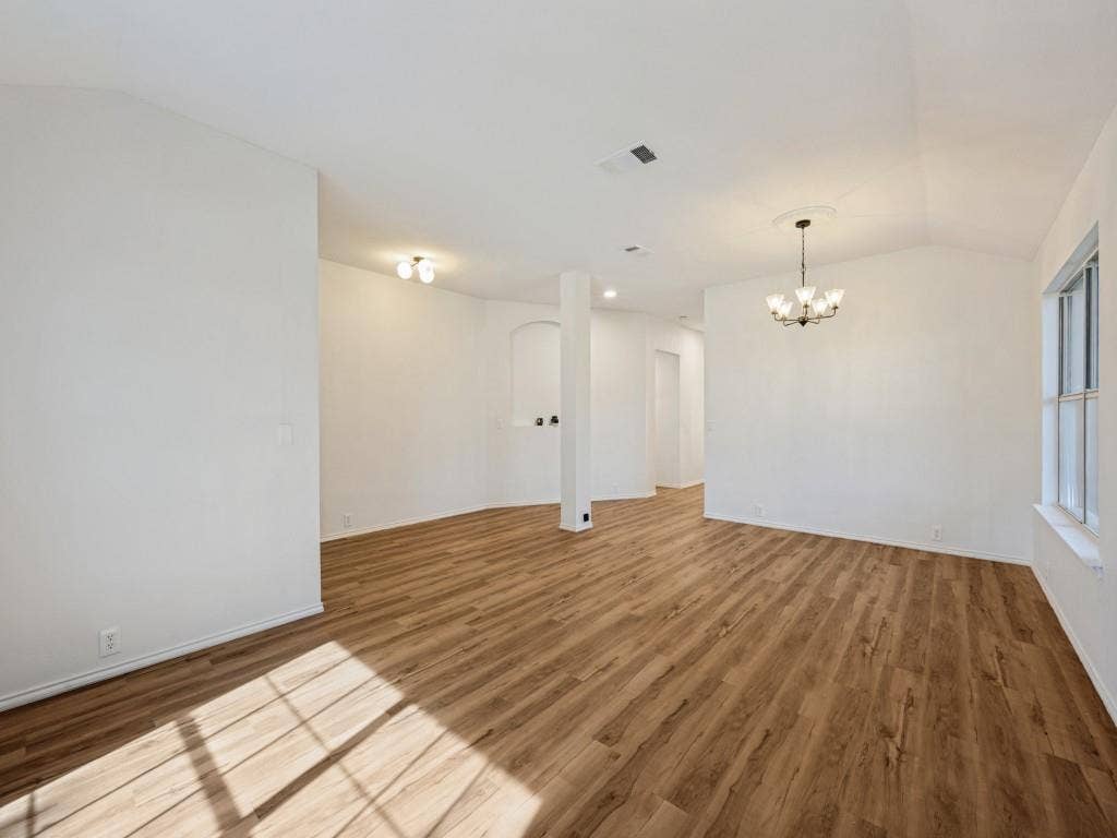 1309 Dundee Drive, Arlington, TX 76002