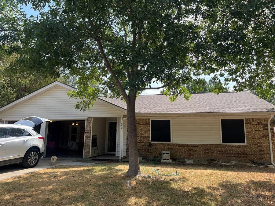 Property photo for 829 Mustang Drive, Saginaw, TX
