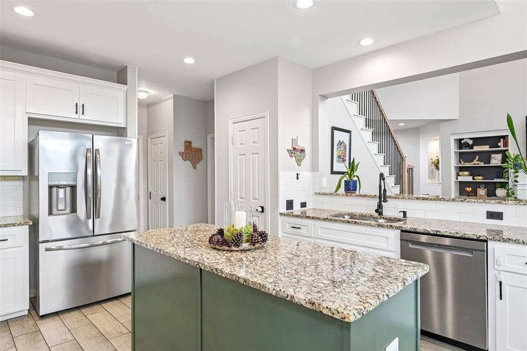 520 Ironwood Drive, Keller, TX 76248