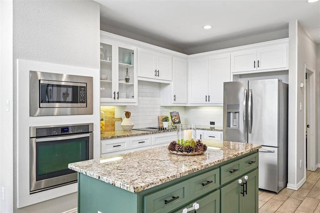 520 Ironwood Drive, Keller, TX 76248