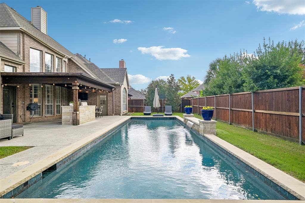 520 Ironwood Drive, Keller, TX 76248