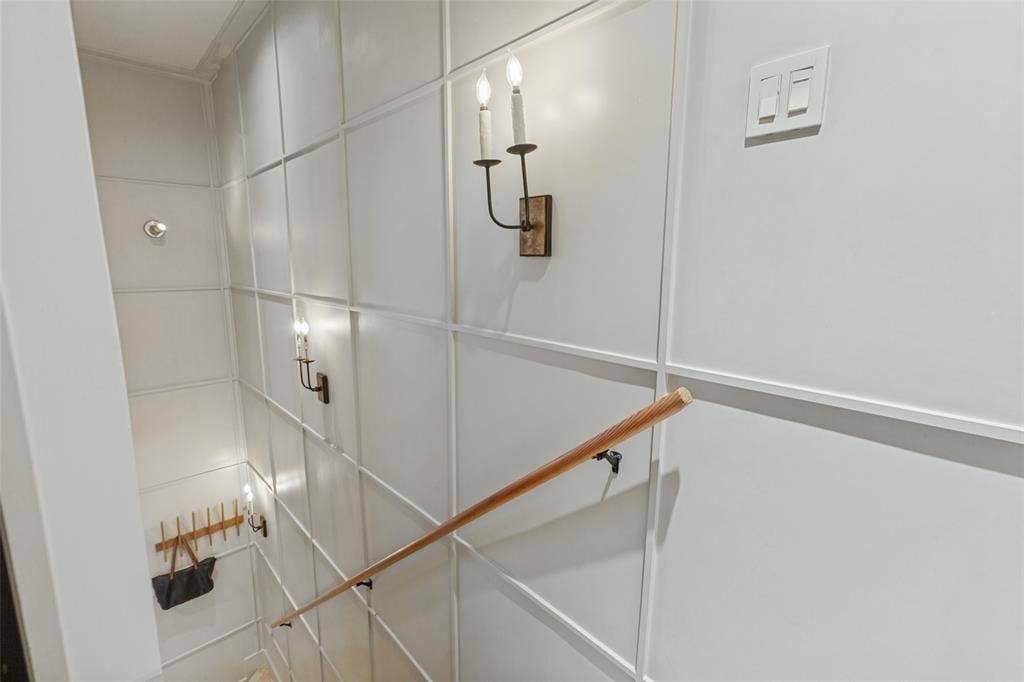 3818 N Hall Street, #128, Dallas, TX 75219 Impeccable design and finishes
