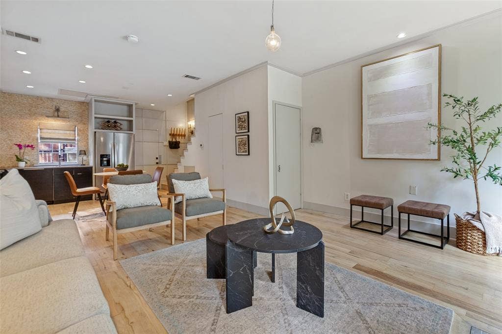 3818 N Hall Street, #128, Dallas, TX 75219 Recessed lighting & beautiful millwork