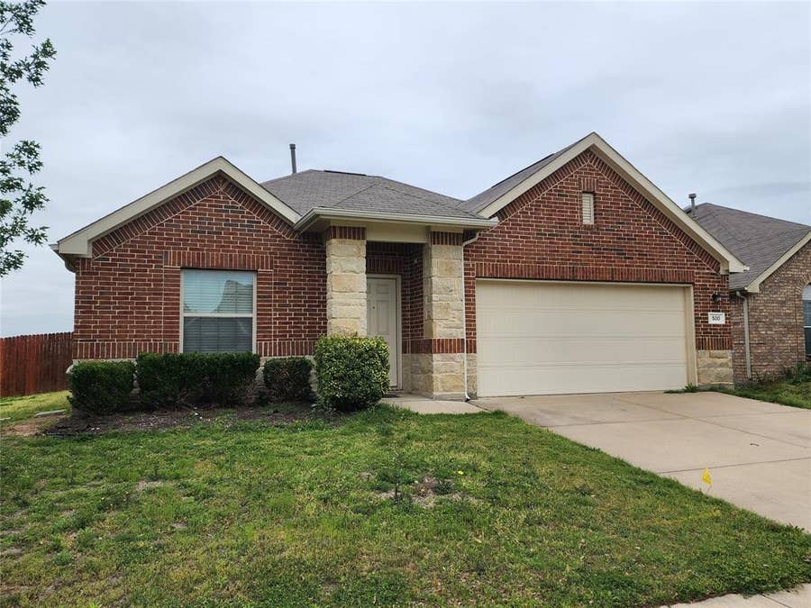 Property photo for 500 Paddle Drive, Crowley, TX