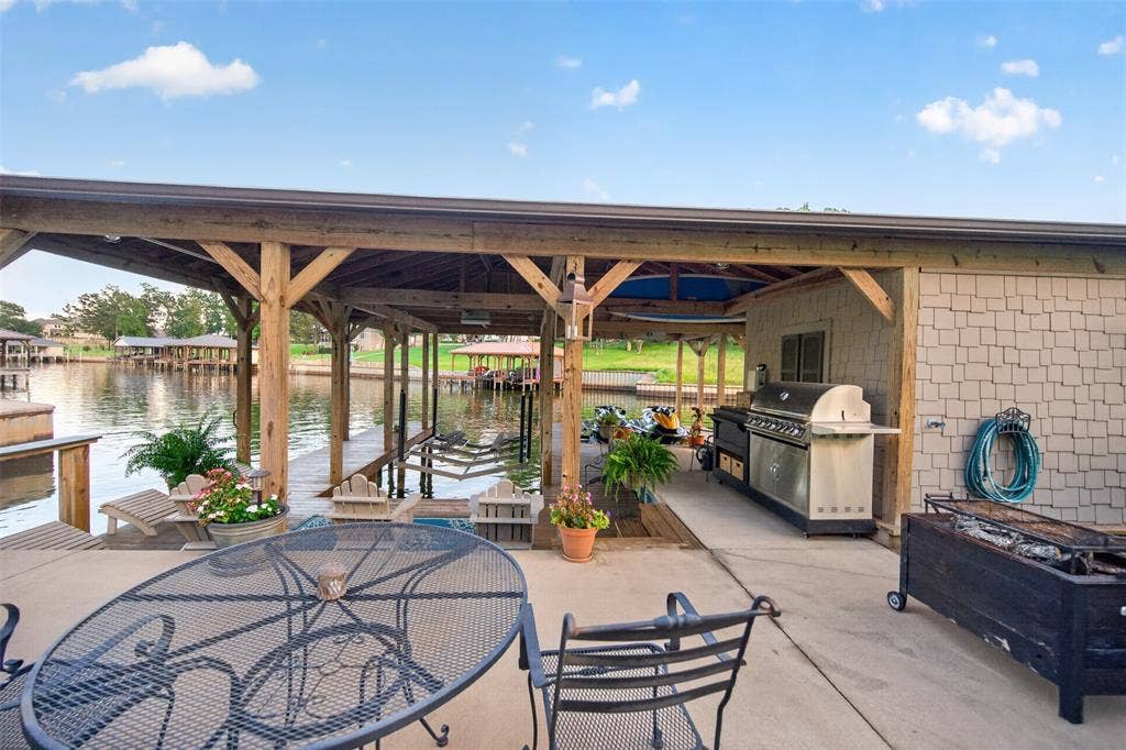 5615 Nathan Drive, Chandler, TX 75758 5615 Nathan Drive, Chandler, TX 75758