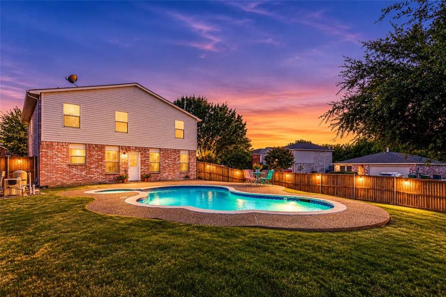 Property photo for 1301 Mill Crossing, Garland, TX