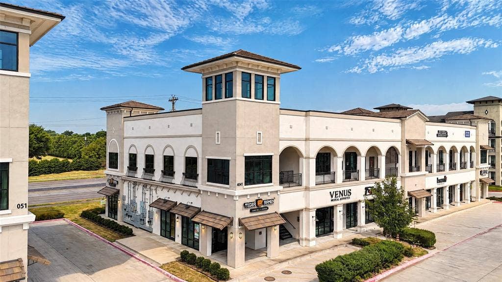 4041 S Custer Road, #2220, McKinney, TX 75070 4041 S Custer Road, #2220, McKinney, TX 75070