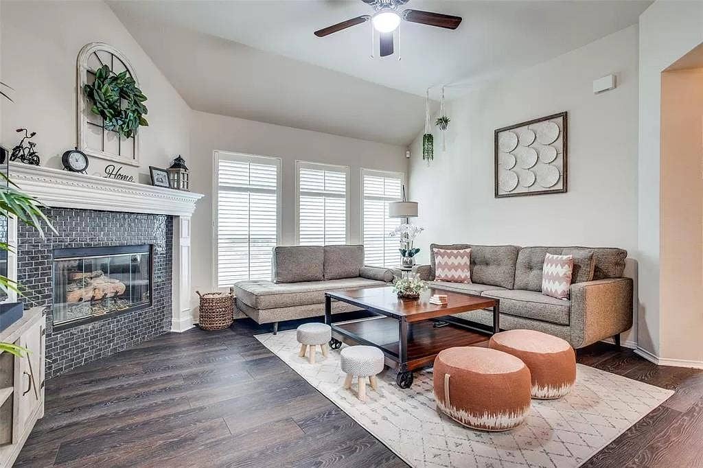 11348 Lockshire Drive, Frisco, TX 75035 11348 Lockshire Drive, Frisco, TX 75035