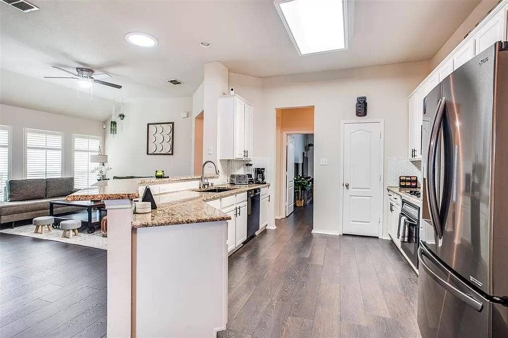 11348 Lockshire Drive, Frisco, TX 75035 11348 Lockshire Drive, Frisco, TX 75035