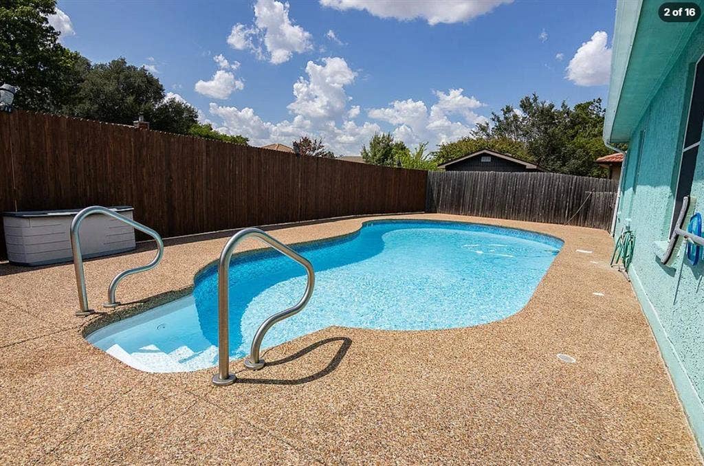 3622 Swafford Street, Arlington, TX 76015 3622 Swafford Street, Arlington, TX 76015
