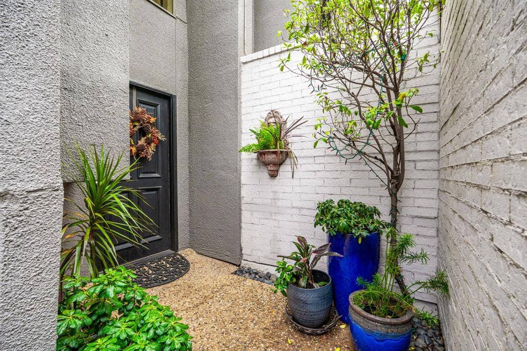 3416 Douglas Avenue, Dallas, TX 75219 3416 Douglas Avenue, Dallas, TX 75219
