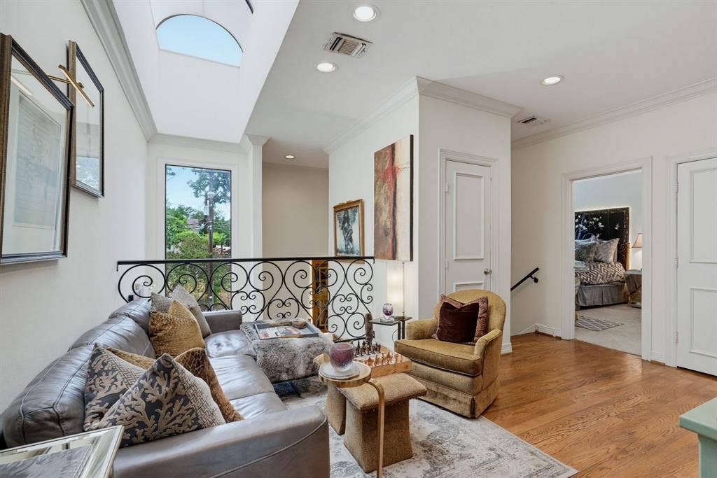3416 Douglas Avenue, Dallas, TX 75219 3416 Douglas Avenue, Dallas, TX 75219