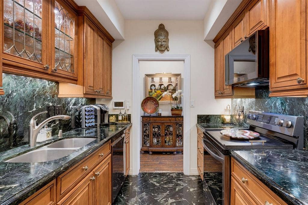 3416 Douglas Avenue, Dallas, TX 75219 3416 Douglas Avenue, Dallas, TX 75219