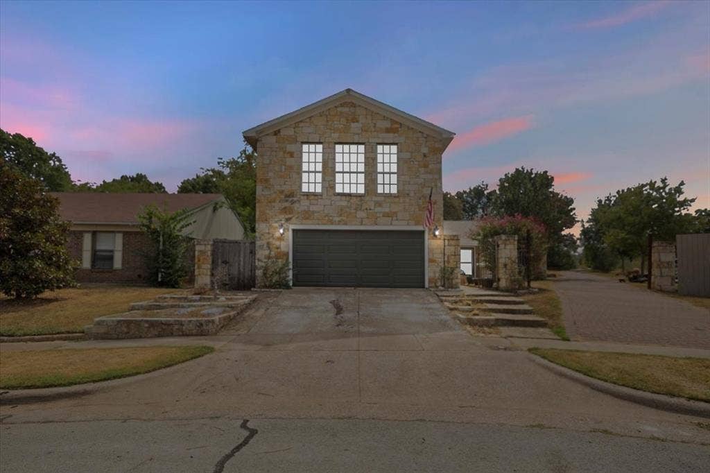 1911 Wisteria Court, Flower Mound, TX 75028 1911 Wisteria Court, Flower Mound, TX 75028