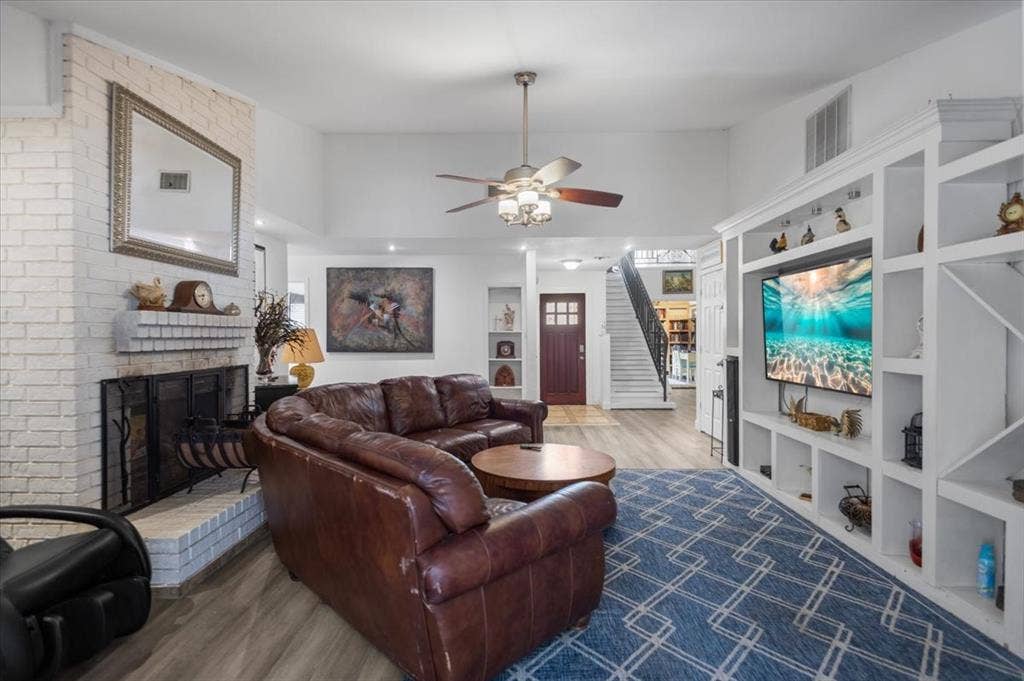 1911 Wisteria Court, Flower Mound, TX 75028 1911 Wisteria Court, Flower Mound, TX 75028