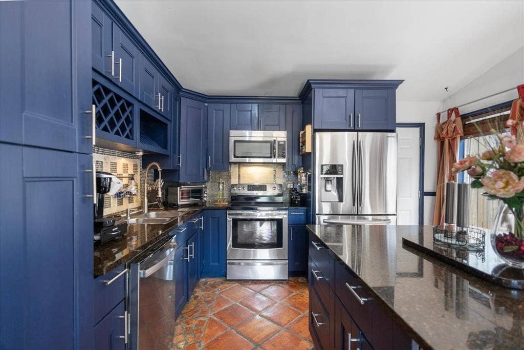 1911 Wisteria Court, Flower Mound, TX 75028 1911 Wisteria Court, Flower Mound, TX 75028