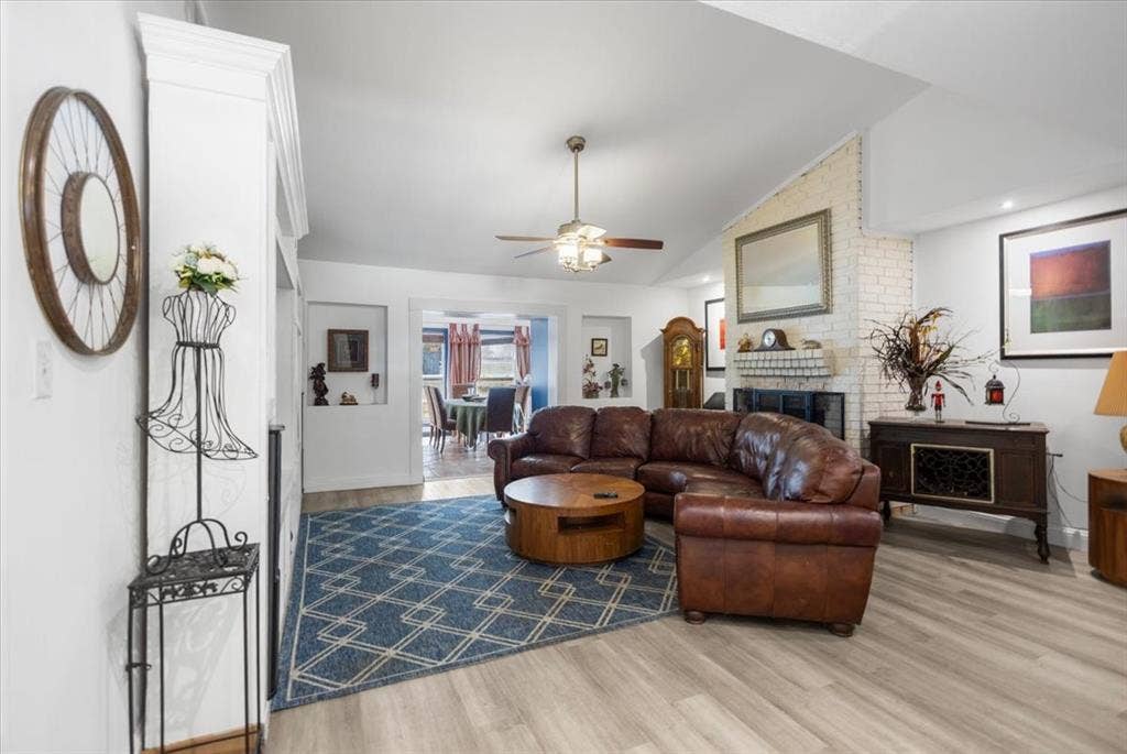 1911 Wisteria Court, Flower Mound, TX 75028 1911 Wisteria Court, Flower Mound, TX 75028