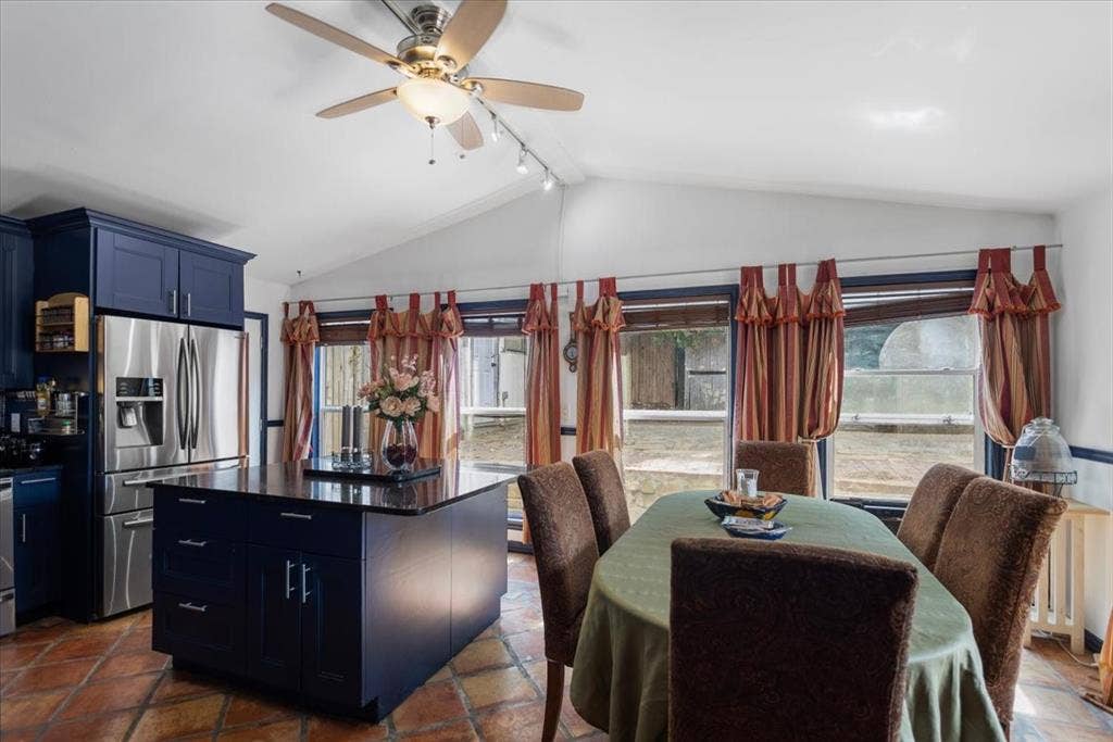 1911 Wisteria Court, Flower Mound, TX 75028 1911 Wisteria Court, Flower Mound, TX 75028